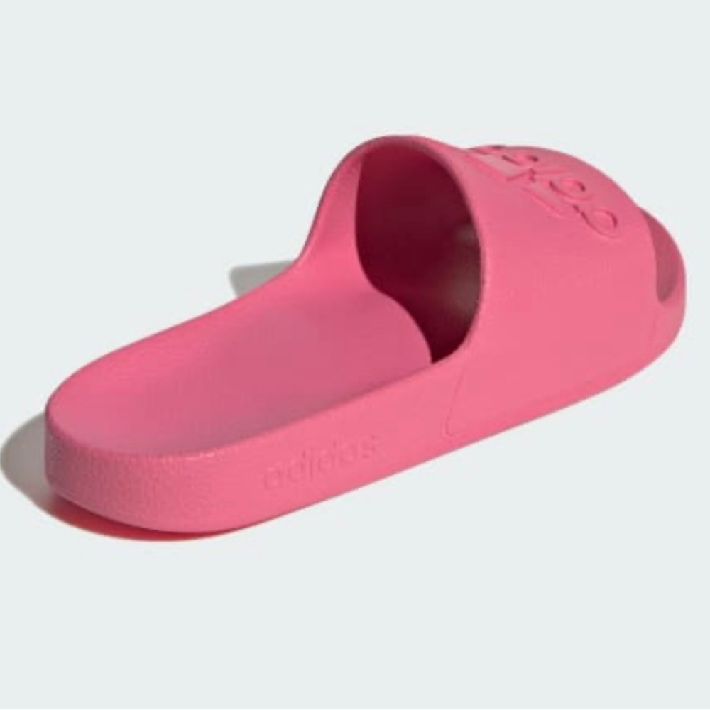 NWT!!  adidas Adilette Aqua Women's Slide Sandal Sz 9